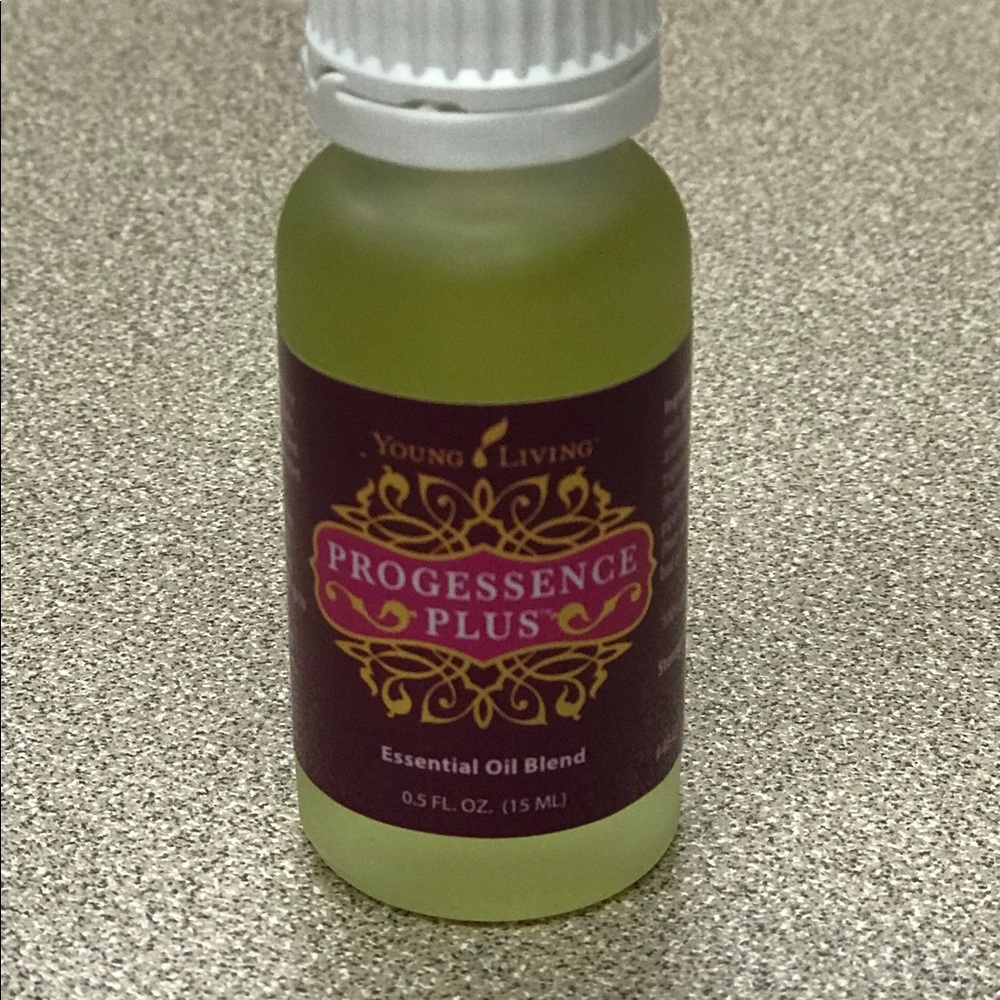 Young Living-Essential Oil Blend